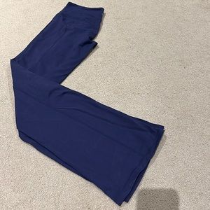 Athleta flared leg yoga pants